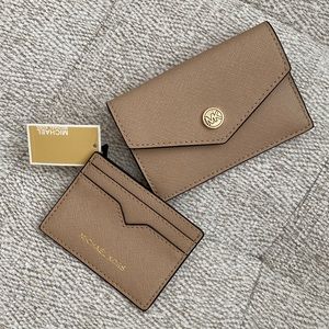 NWT MICHAEL KORS Small Saffiano Leather 3 in 1 Wallet & Card Case, BISQUE